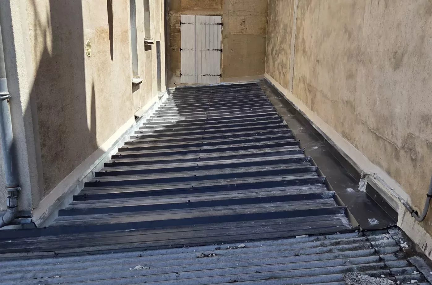 Réfection de couverture en bac acier (77)